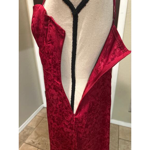 Princess Polly Diva Mini Red Wine Satin Dress - Picture 6 of 10